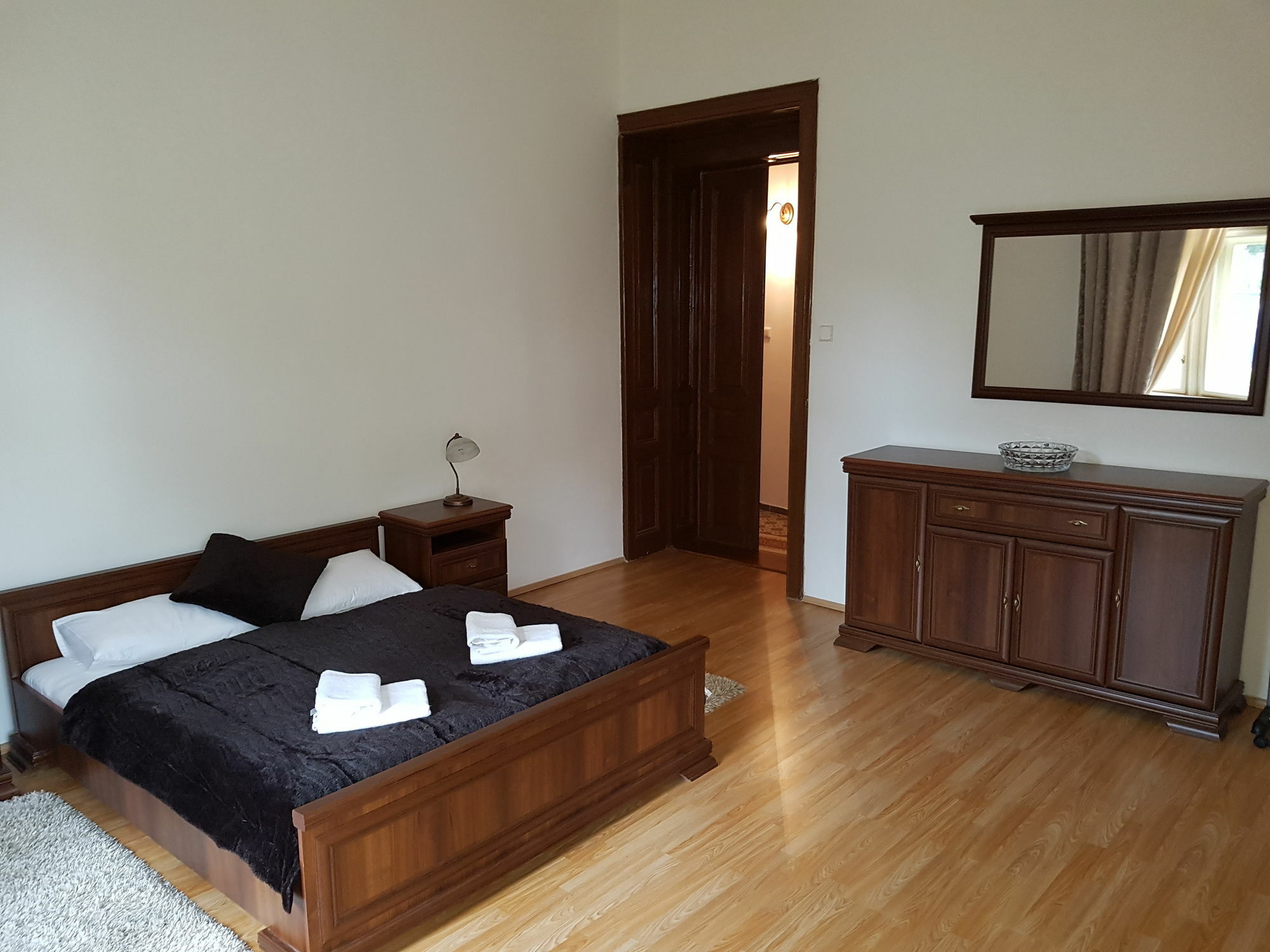 Villa Sofia Apartments Karlovy Vary Kültér fotó